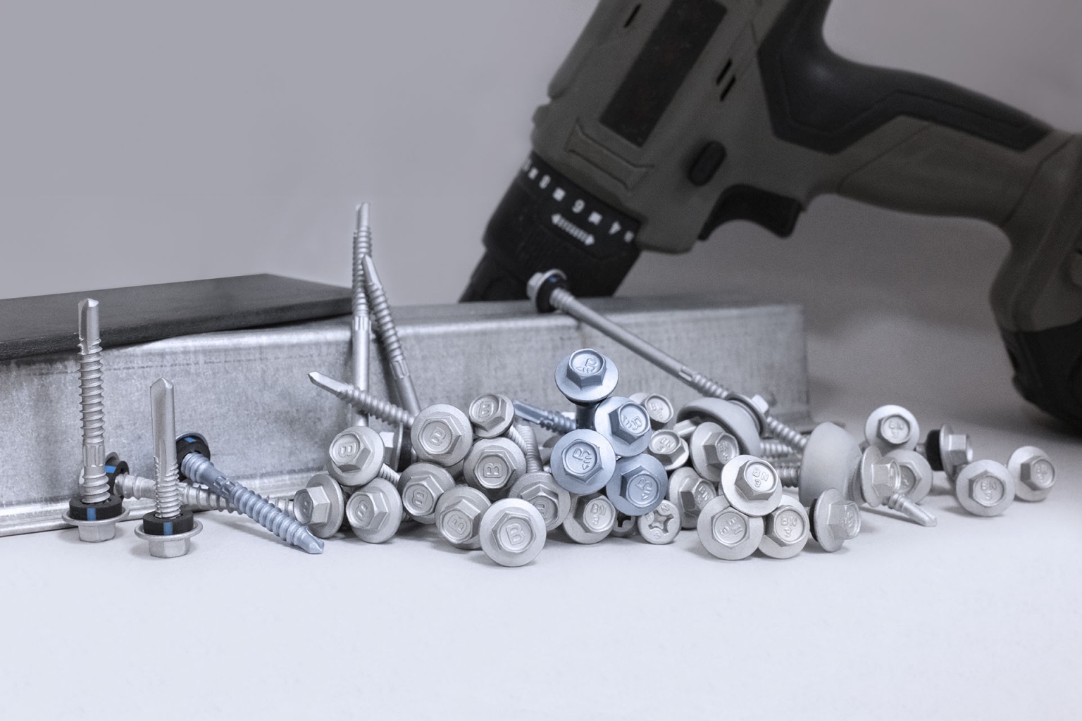 strongest-screws-for-wood